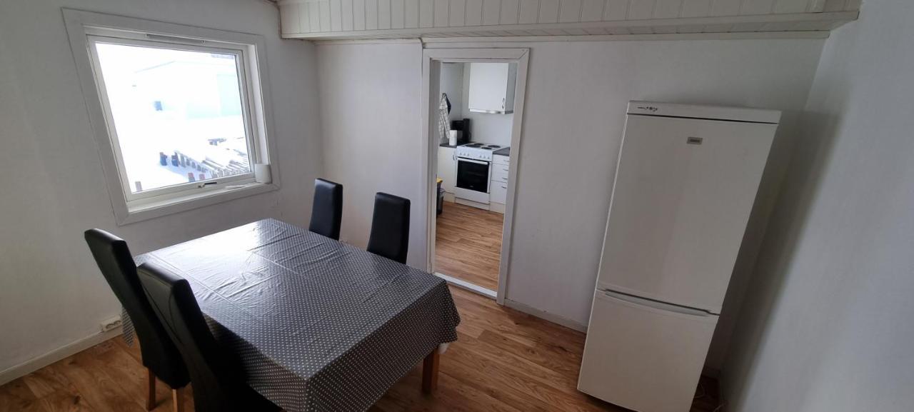 Sleep In Apartment Honningsvag Luaran gambar